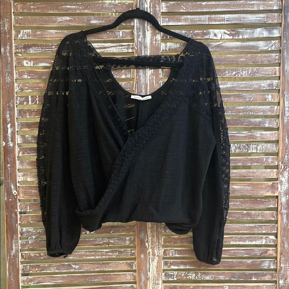 Elegant Black Lace Women's Top